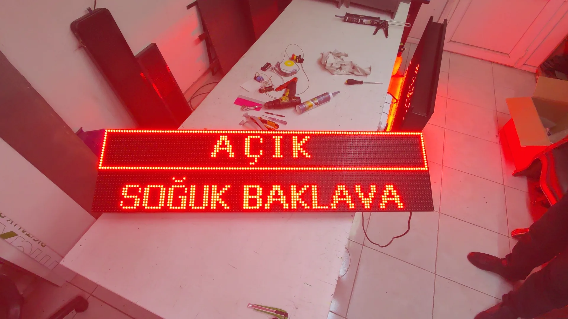 Kayan Yazı Led Tabelalar